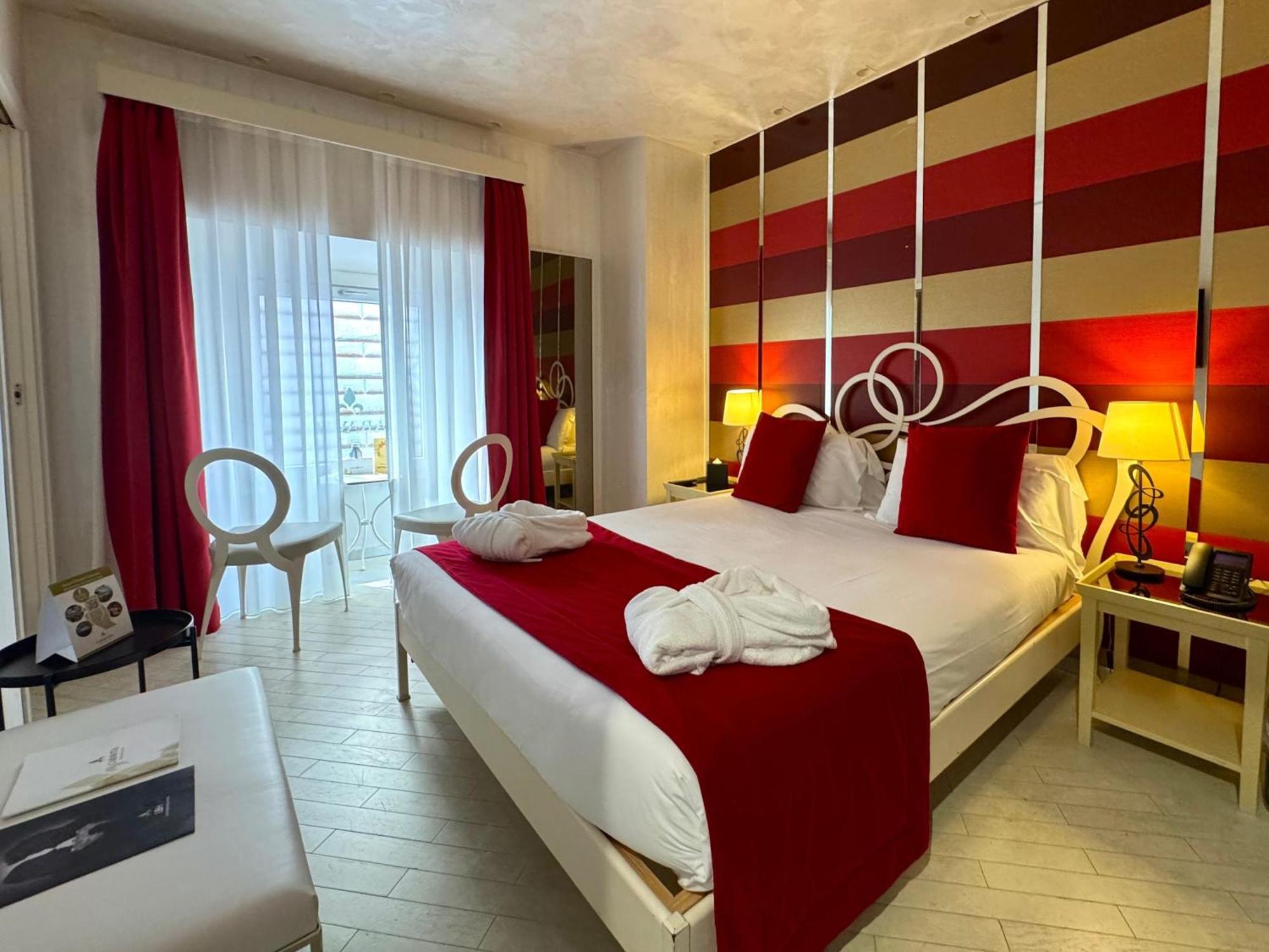 Hotel Caravita — Fotos 1